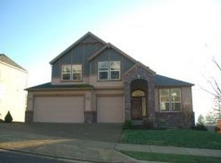 10890 SE Lenore St, Happy Valley, OR 97086