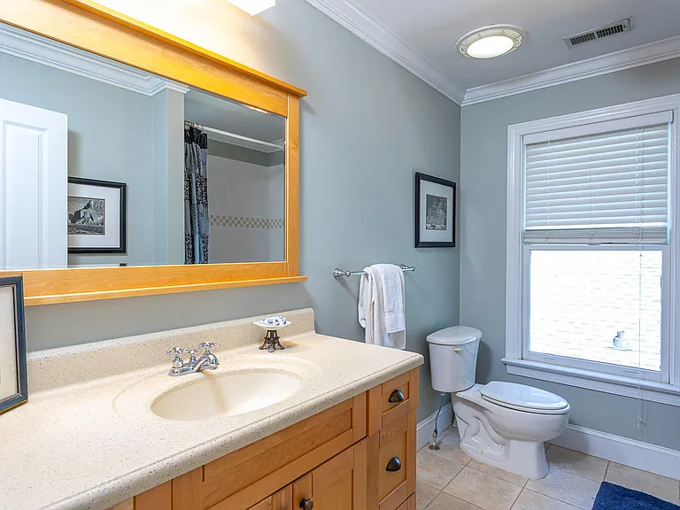 1308 Filmore St — Photo 37