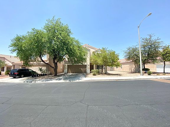 2nd image of 3172 Majestic Shadows Ave