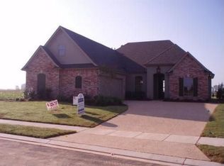262 Gloucester Dr, Bossier City, LA 71111