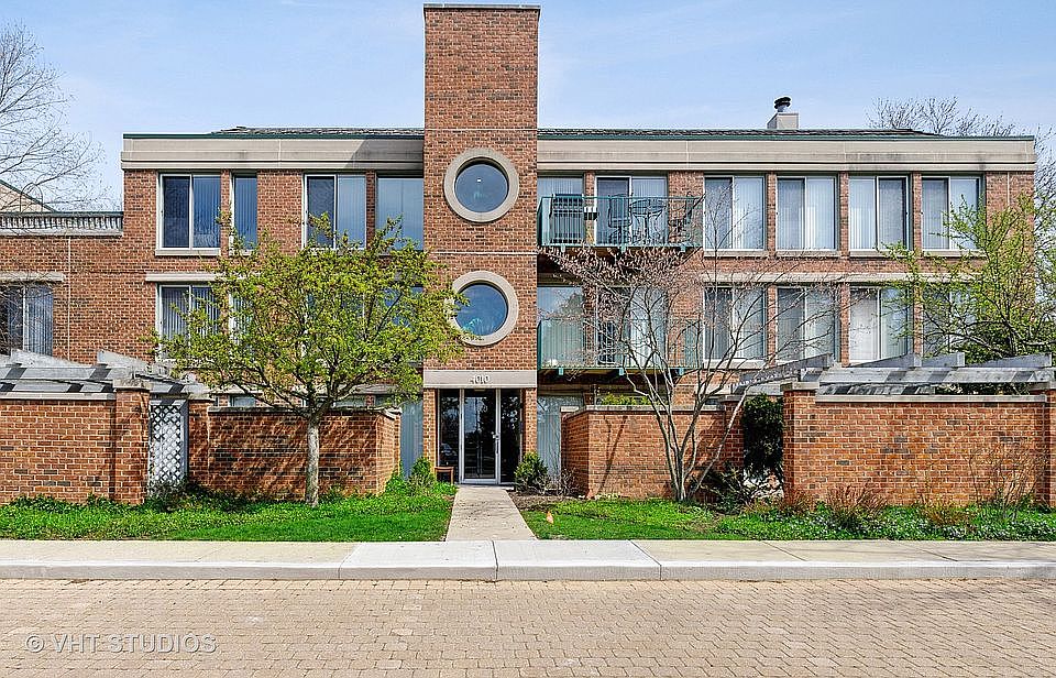 1st image of 4010 Arbor Ln APT 202