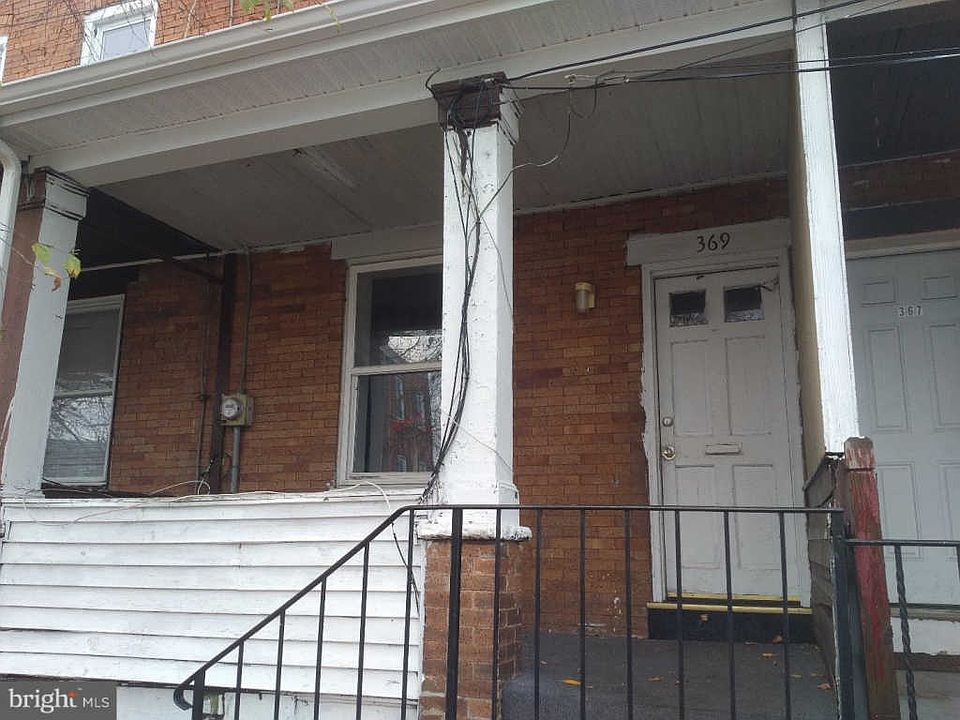 2nd image of 369 3rd St