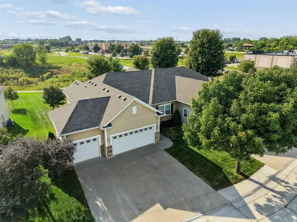 2708 SW Westview Ln, Ankeny, IA 50023