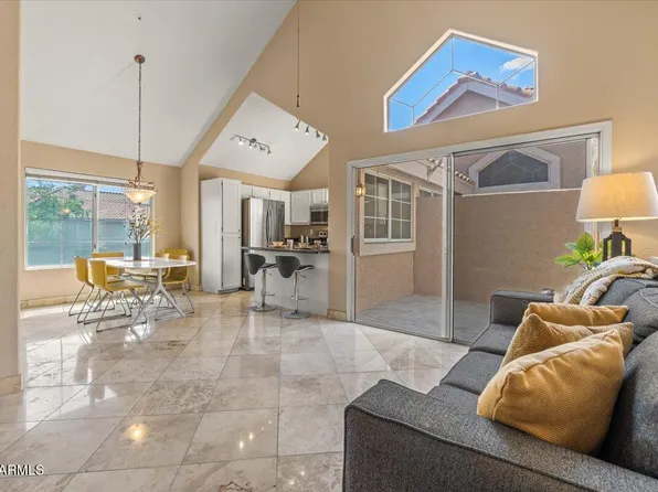 1633 E LAKESIDE Drive #167, Gilbert, AZ 85234