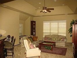 3rd image of 5420 NE 54th St