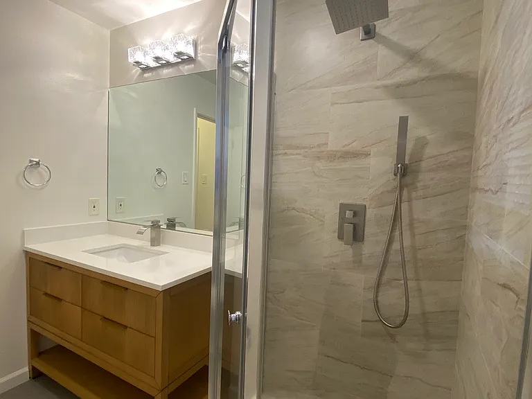 162 Roosevelt Ave #1 — Photo 31