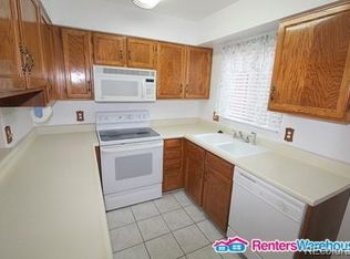 14272 E Hawaii Cir UNIT B, Aurora, CO 80012