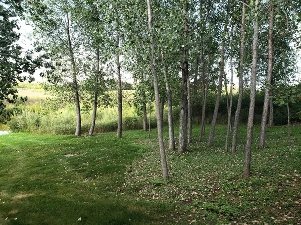 2073 Woodlynn Ave, Saint Paul, MN 55109