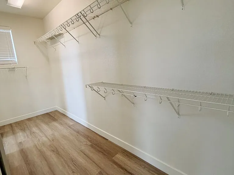 8688 Mesquite Hills St — Photo 15