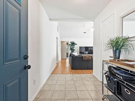 2nd image of 26638 Cypresswood Dr
