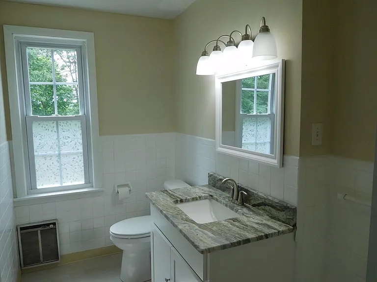 80 Carmel Rd #3 — Photo 8