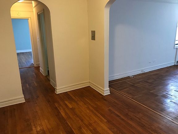4th image of 47-51 40th St #D6