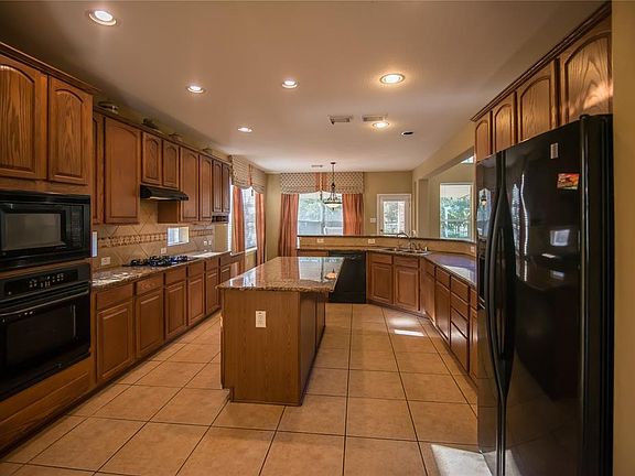 4th image of 11802 Shoal Landing St