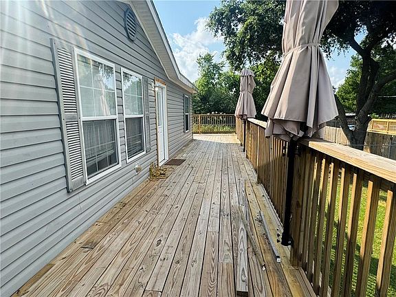 2nd image of 143 Forest Dr