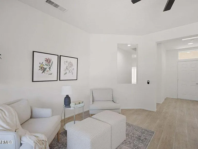 22408 N Las Vegas Dr — Photo 16
