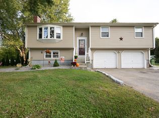 150 London Rd, Hebron, CT 06248