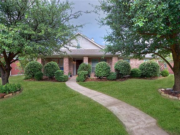 2nd image of 1552 Bradford Trace Dr
