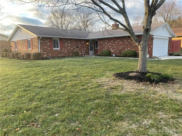 2233 King Richard Pkwy, Miamisburg, OH 45342