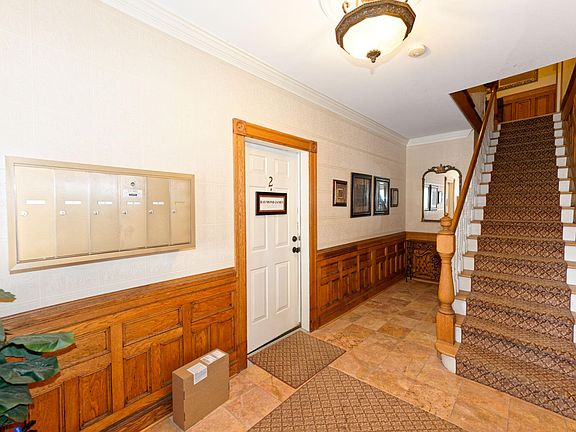 4th image of 58 Phila St