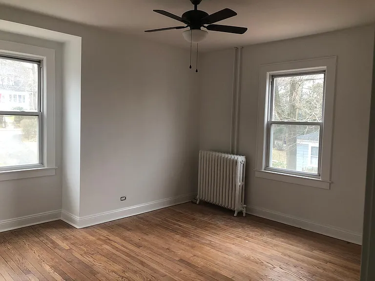 75 Fairview Ave #4 — Photo 13