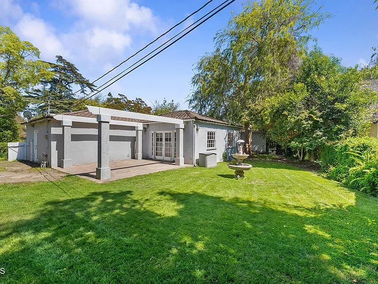 2335 Lorain Rd — Photo 14