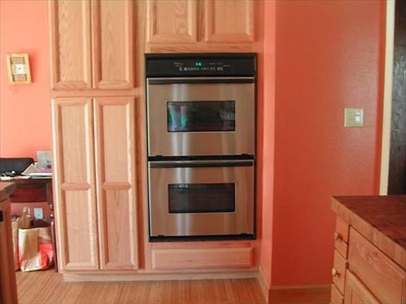 2nd image of 2543 Newgate Dr