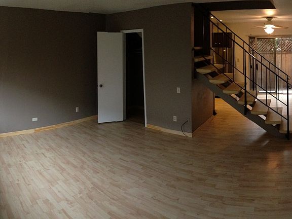 2nd image of 2069 Felspar St