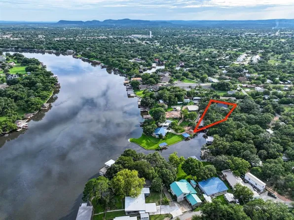 2001 Granite Cv, Kingsland, TX 78639