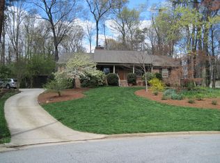 1604 Clement Ct, Greensboro, NC 27410