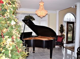 4 Grandview Dr, Gadsden, AL 35905