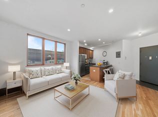 164 Kingsland Ave #4B, Brooklyn, NY 11222