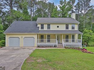 3899 Leach Rd, Snellville, GA 30039