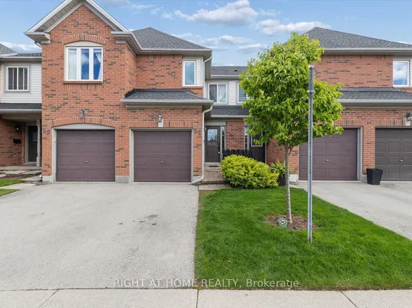 2960 Headon Forest Dr #22, Burlington, ON L7M 4G5
