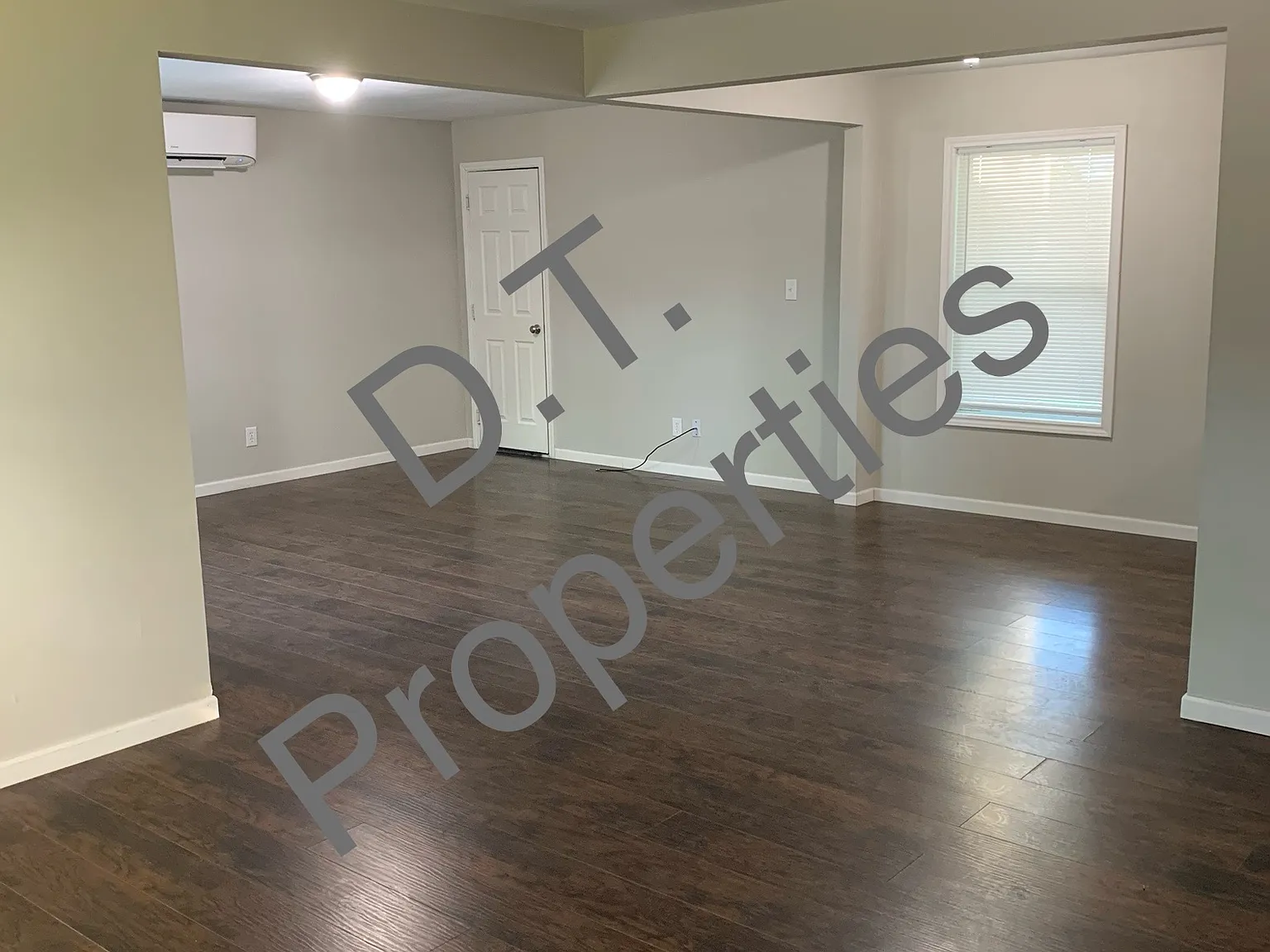 3 bed, 1348 sqft, $1,300 — Photo 2