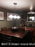 5th image of 215 Carlyle Grn