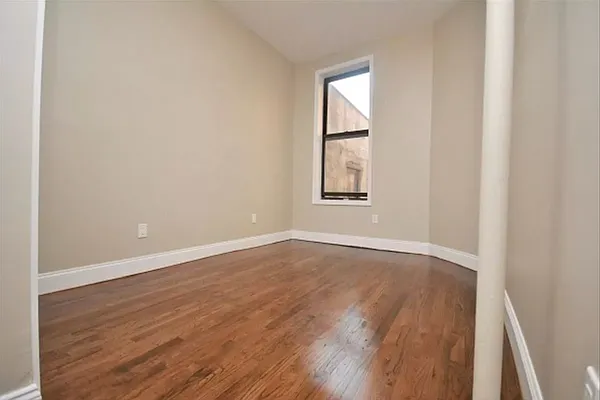 Rented by Corcoran | media 11