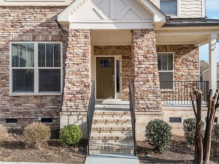 1563 Kythira Dr — Photo 2