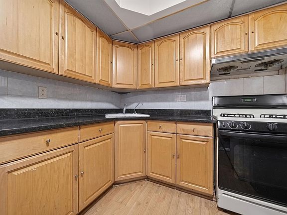 4th image of 140-44 34th Ave #2C