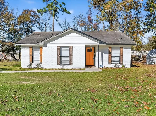 23567 Pine Forest Dr, New Caney, TX 77357