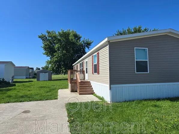 511 E 1st St Unit 70, Huxley, IA 50124