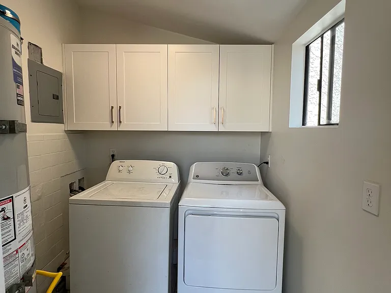 108 N Canyon Blvd — Photo 14