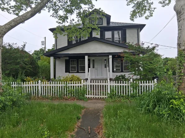 213 W Quince St #1, Vineland, NJ 08360