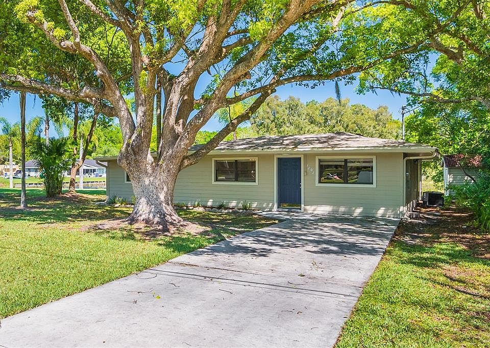 1202 Memory Ln, Lutz, FL 33549 Zillow