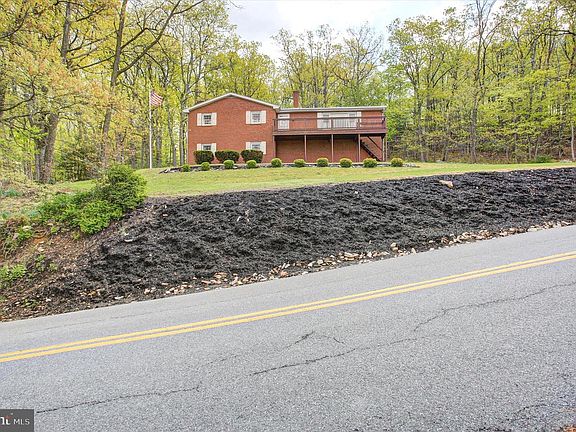 3rd image of 232 Mount Union Rd