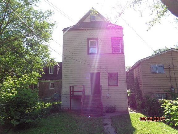 3rd image of 5346 S Peoria St