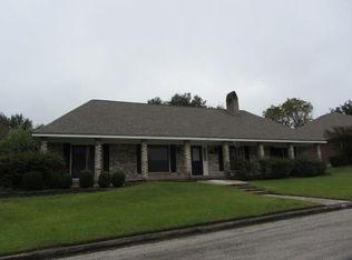 603 Augusta Dr, Huntsville, TX 77340