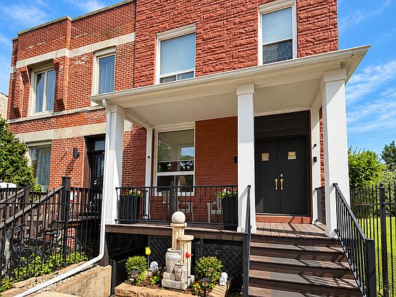 3rd image of 3839 S Giles Ave