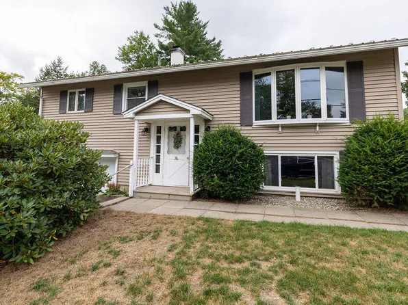 36 Roberta Street, Farmingdale, ME 04344