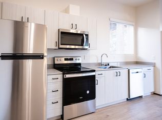 9686 E Railroad St, Elk Grove, CA 95624