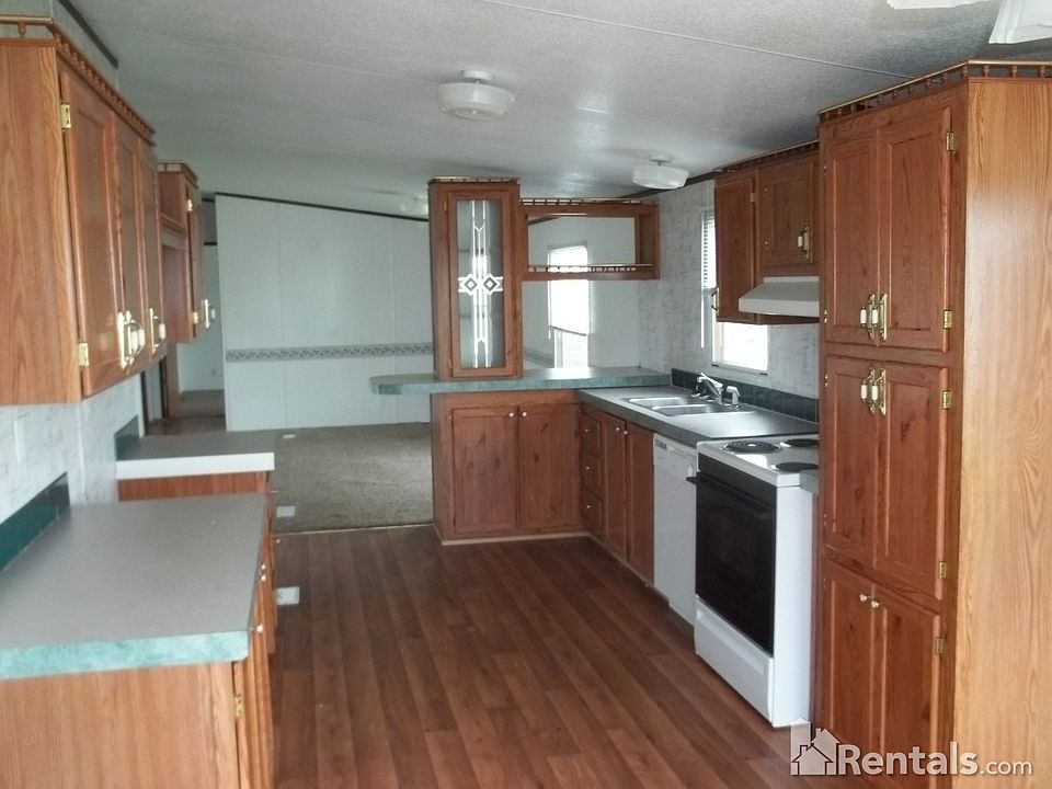 2nd image of 1501 Smooth Stone Dr